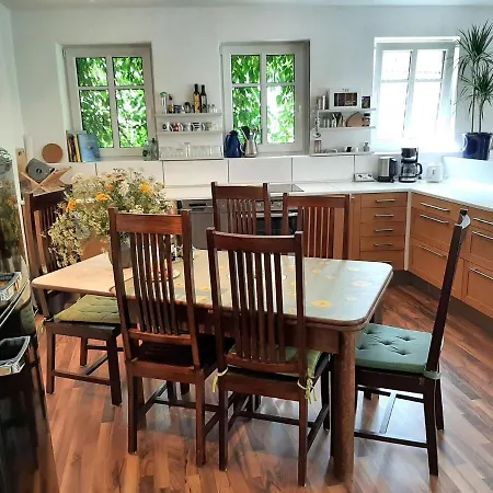 Charming Holiday In With A Balcony Apartment *